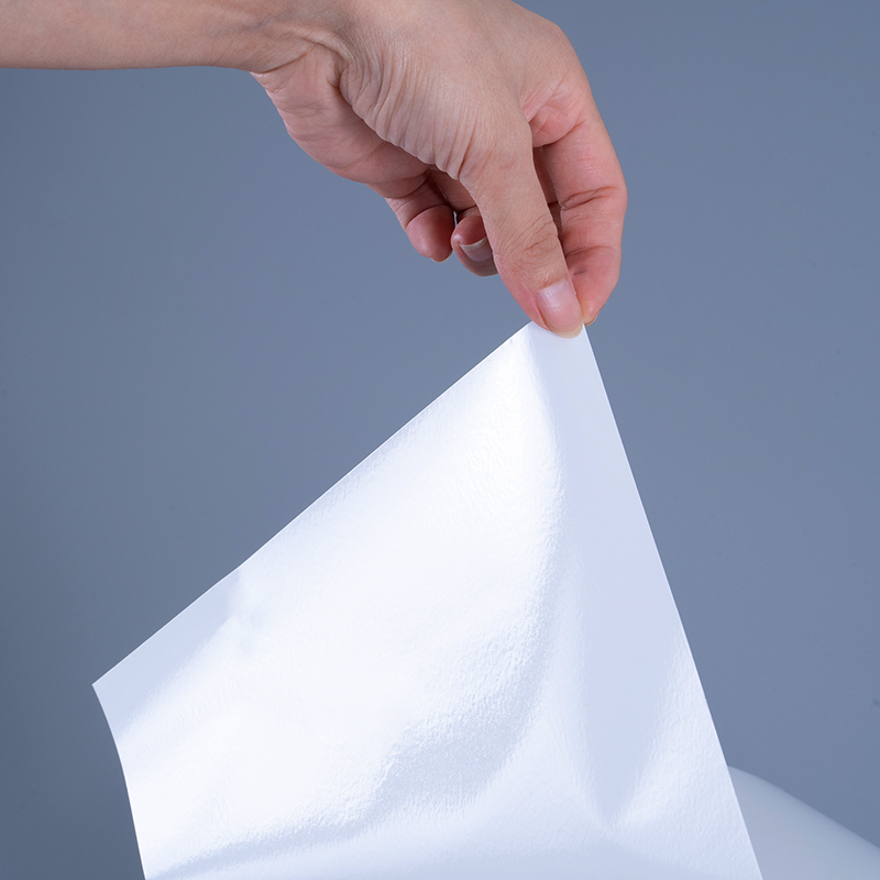 مواد برچسب فیلم وینیل PET 25 میکرونی براق با رول جامبو چسب اکریلیک برای چاپ جوهر افشان